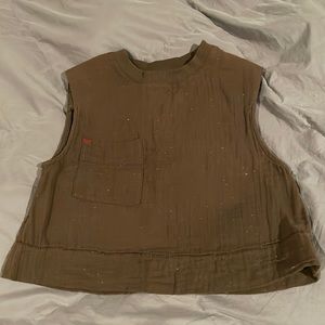 BDG cropped shoulder pad tank